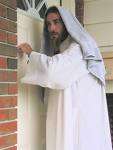 Jesus knocking2