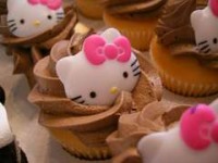 cupcakes kitty yum lol