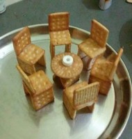 Biscuit chair