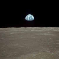 Earth rise on moon