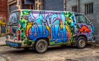 graffiti-van
