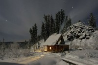 forest-lodge-in-siberia