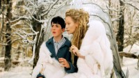 White witch showing edmun