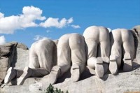 mount Rushmore seen from 