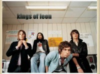 kings of leon group pic 2